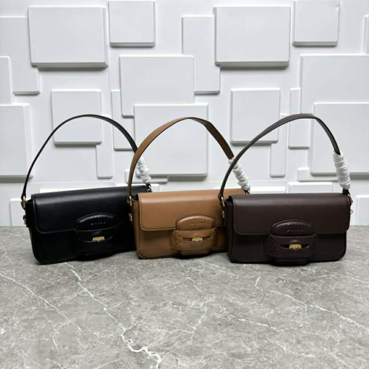 Picture of Miu Miu Handbags _SKUfw229778375fw
